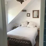 Ferienhaus Bleu Cottage, Escapade Proche A *