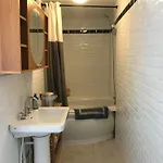 Ferienhaus Bleu Cottage, Escapade Proche A